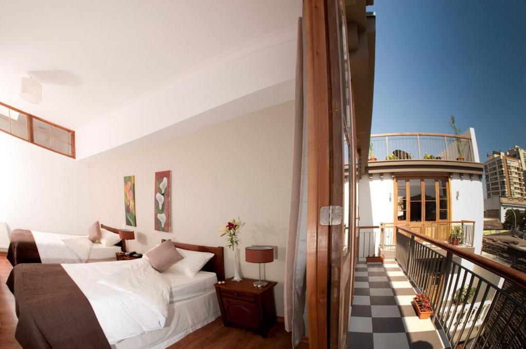 Hotel Loreto Сантяго Стая снимка